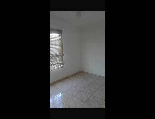 3 BEDROOM PROPERTY TO RENT IN BEVERLEY HILLS